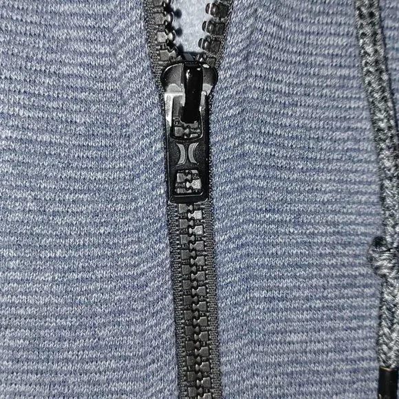 Men's Classic Hurley Large Hoodie with Drawstrings and Zipper Inside Fleece - Picture 5 of 7